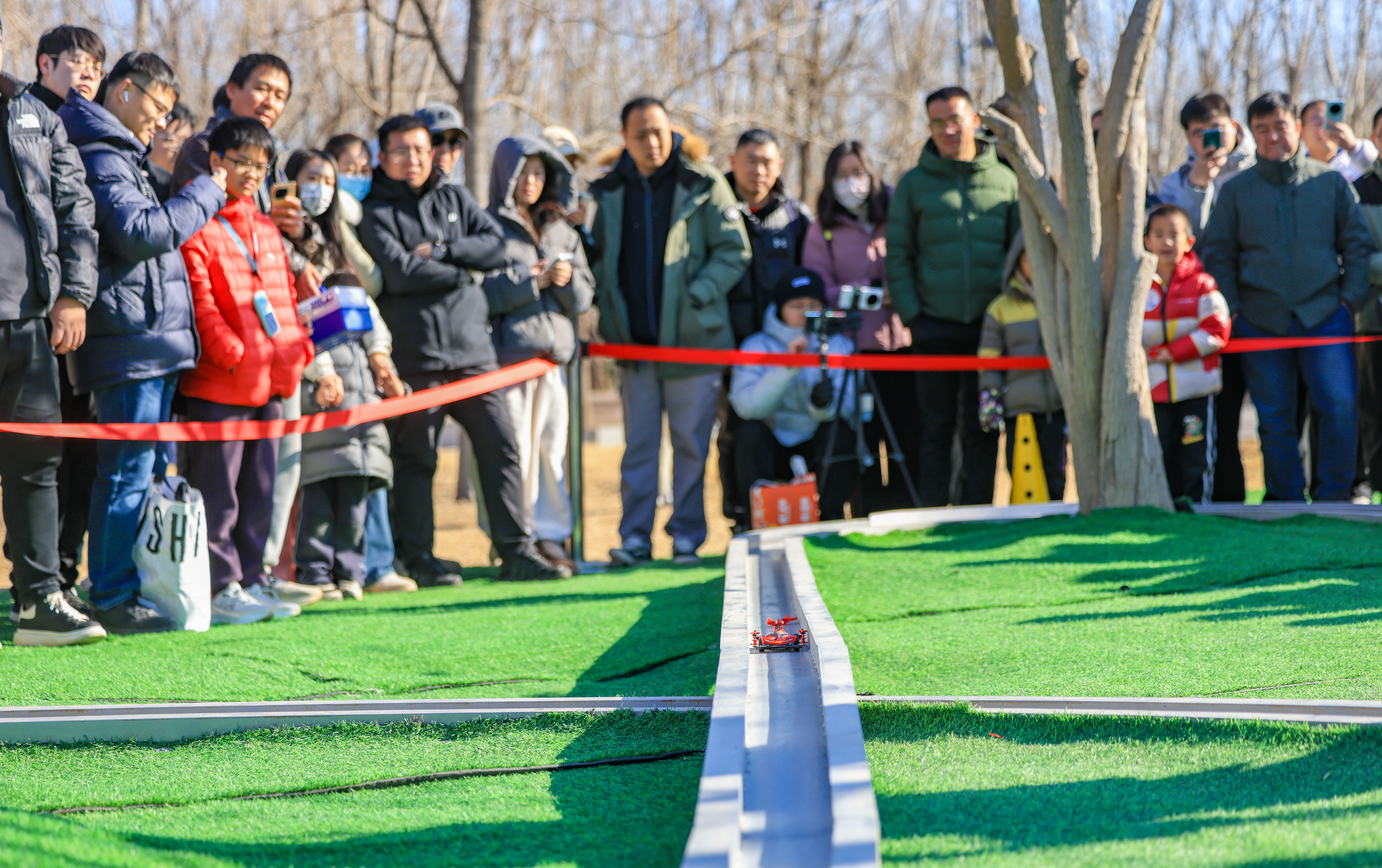 pzw260208温榆河公园四驱车竞速公益赛4