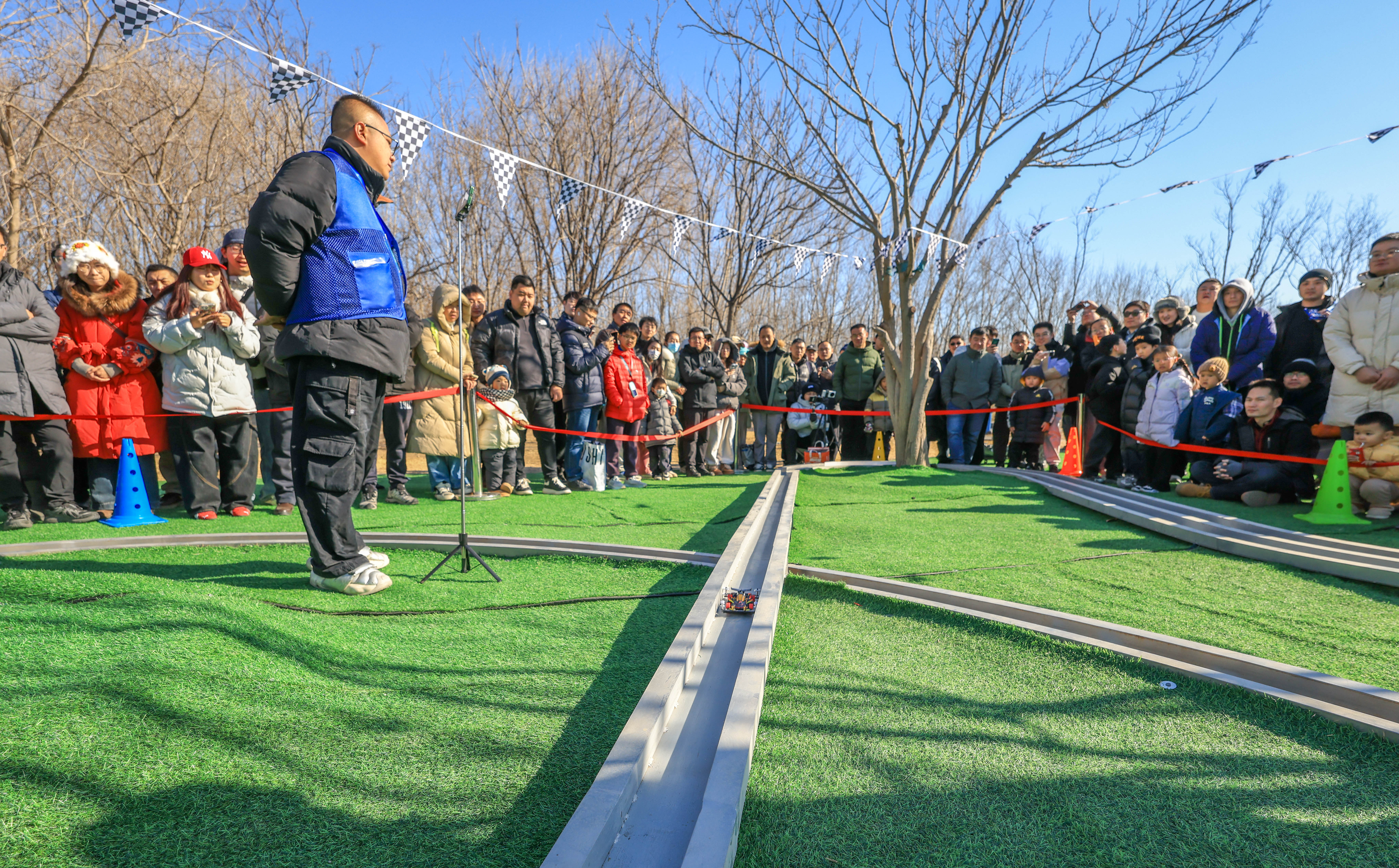 pzw260208温榆河公园四驱车竞速公益赛2