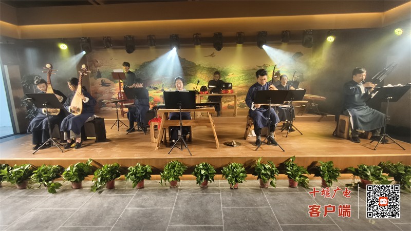 太极之夜街区 (4)