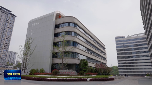 HwPEnT3sC6X4AAAAAElFTkSuQmCC