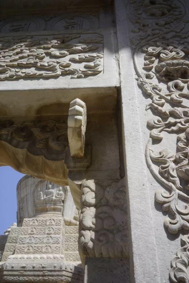 300年来秘不示人 西黄寺“隐藏”着这座北京最美白塔