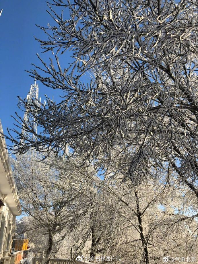 佛爷顶气象站雪景，吴蕾拍摄 ​​​​