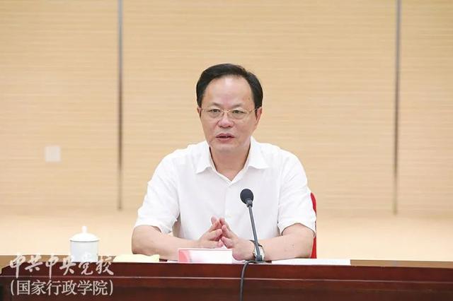 天津市委秘书长进京，履新中央党校