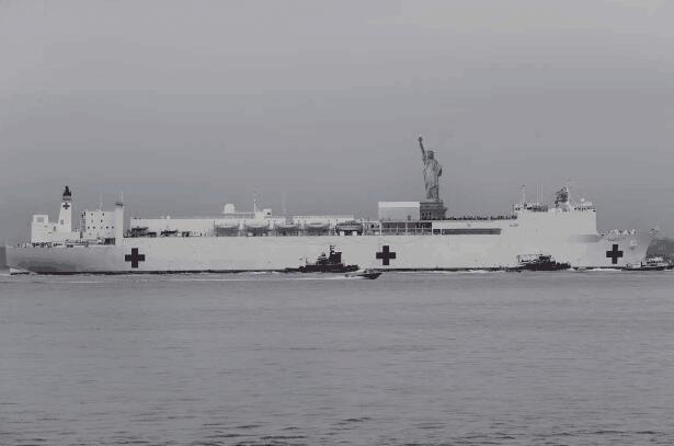 美国海军“安慰号”医疗船。图源：《纽约邮报》