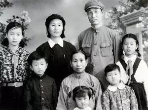 八宝山神秘墓碑的主人曾是北平解放大功臣，守着不能说的秘密去世