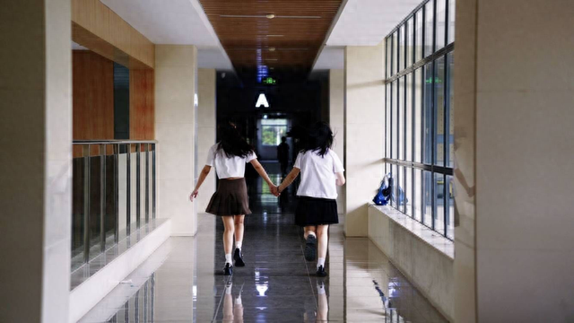 清秋叩江南！