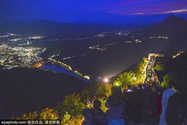初秋时节，在京郊山水间邂逅一场浪漫日落