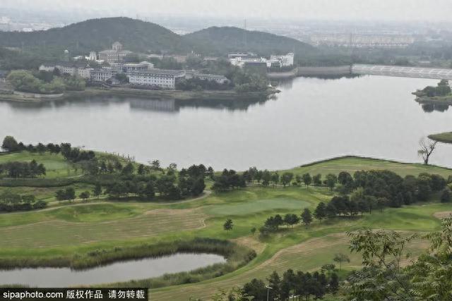 初秋时节，在京郊山水间邂逅一场浪漫日落