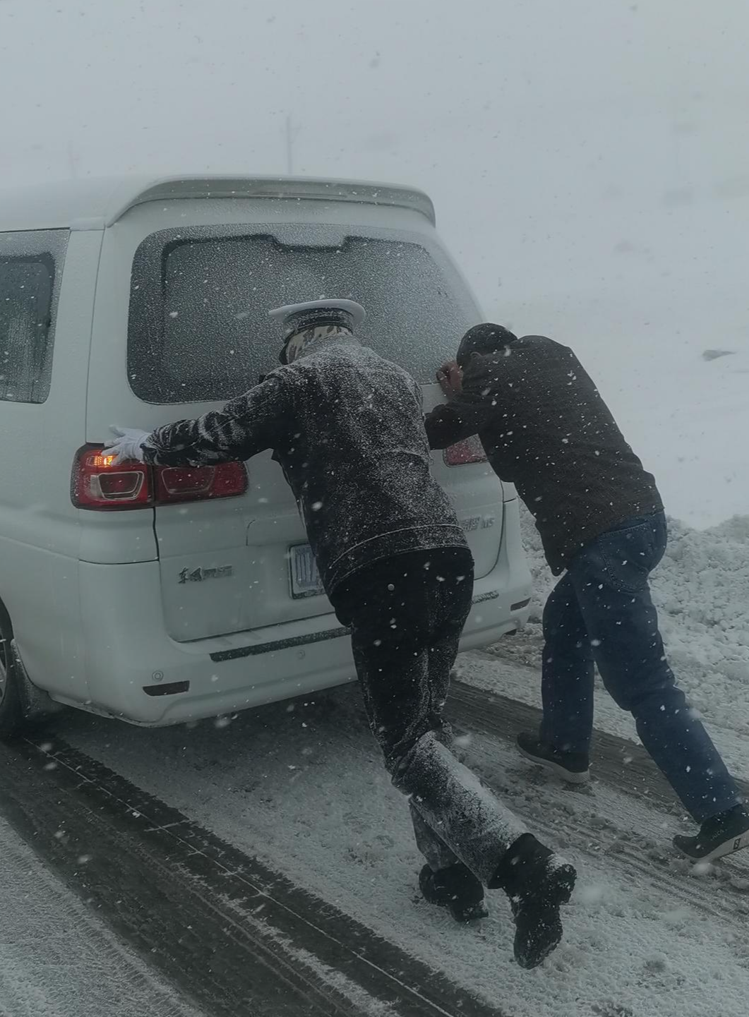 微信图片_20210309104608.png