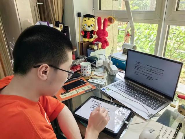 励志少年圆梦清华！他说：“逆境让我飞扬！”