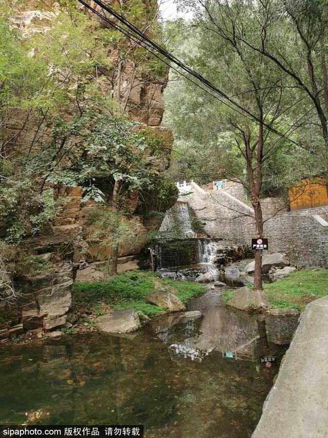 盛夏游山玩水，赏峡谷风光