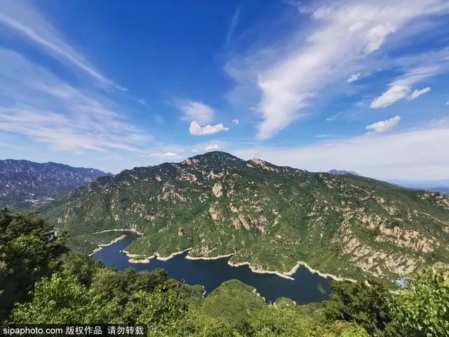 盛夏游山玩水，赏峡谷风光