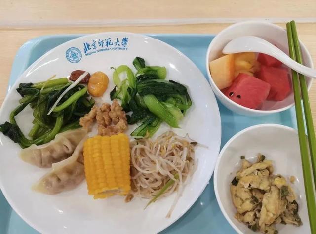 晚安故事丨青春不落幕