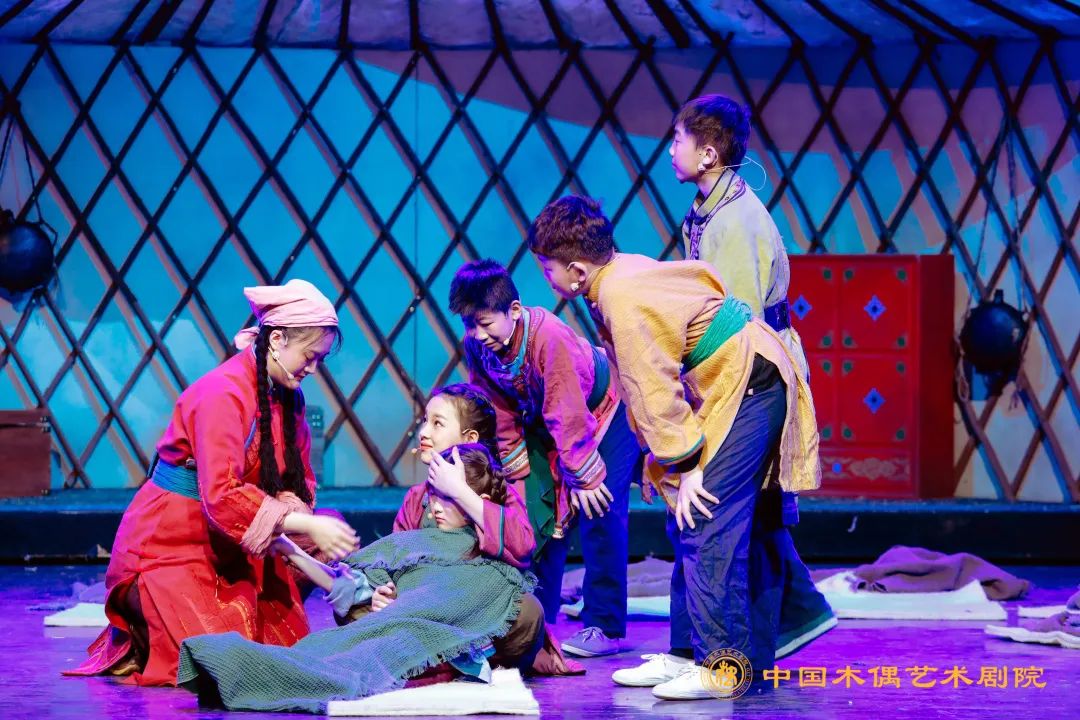 大型史诗舞台剧《国家的孩子》首演圆满成功!