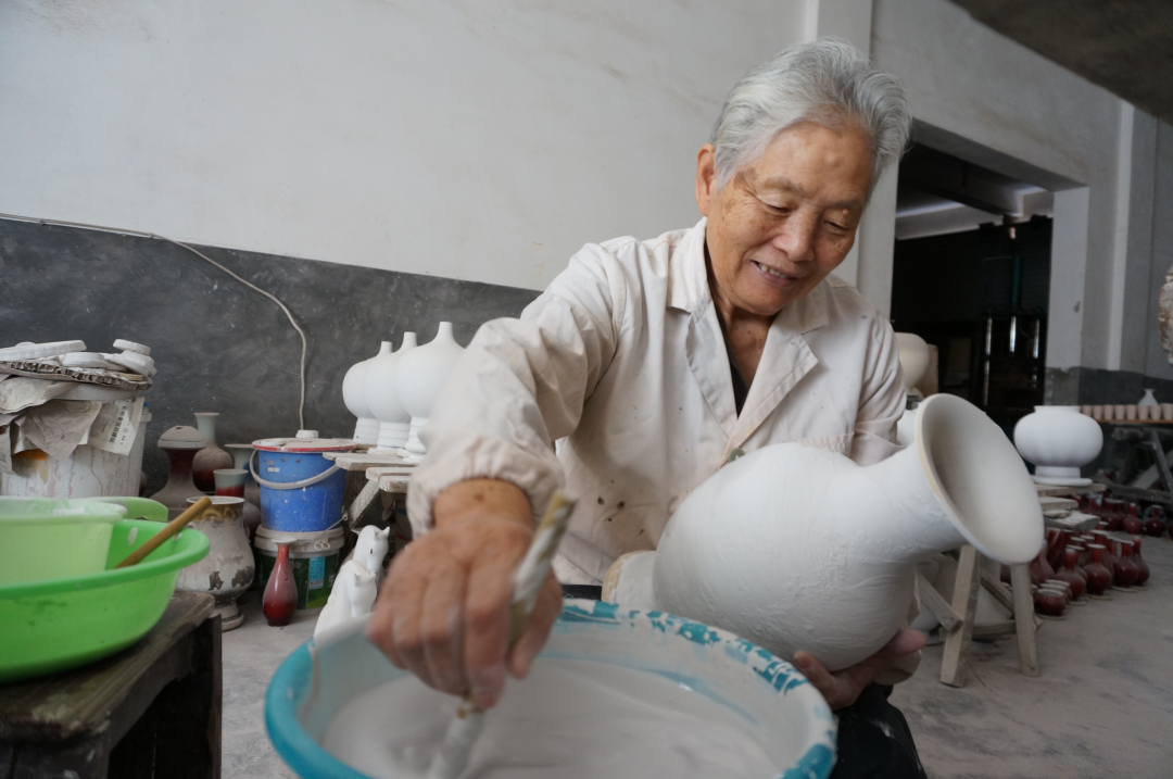 瓷业升级——从工匠手造向智能化、数字化迈进
