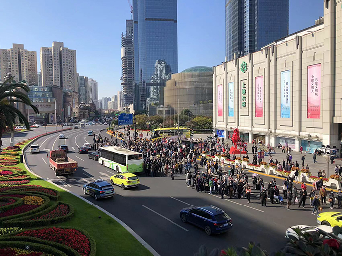 地铁1号线徐家汇站 网友供图