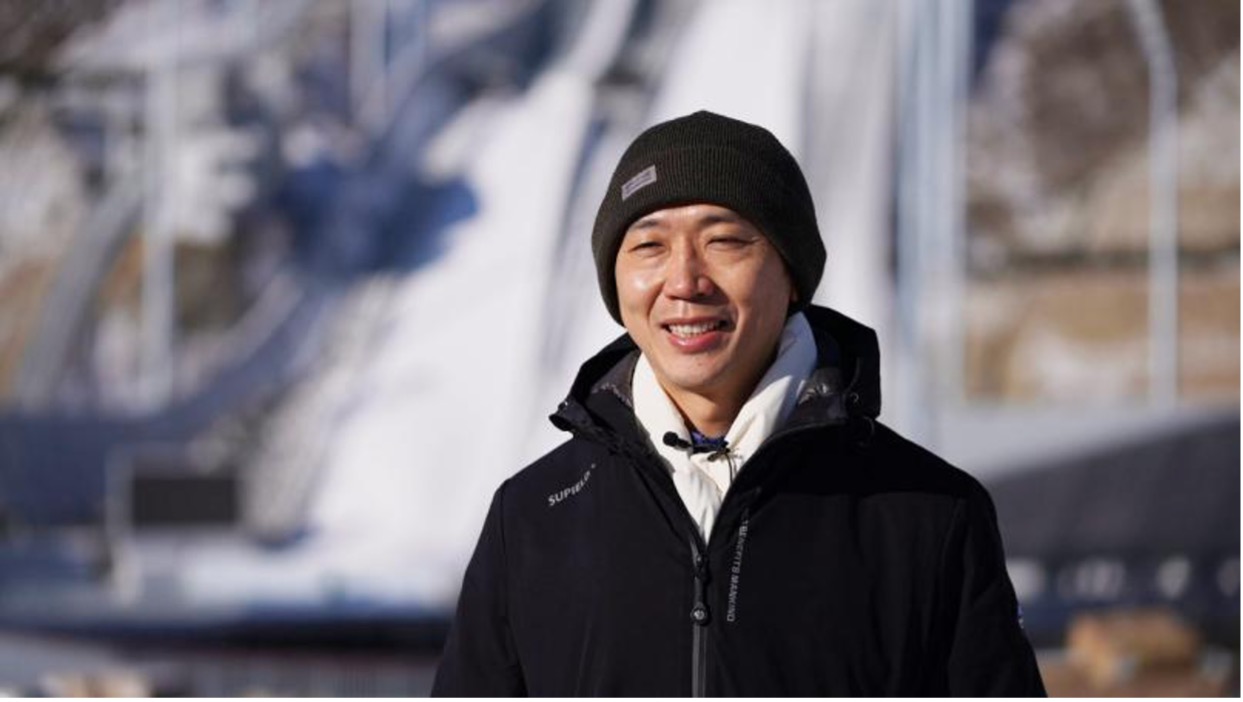 国家跳台滑雪中心设施经理王敬先