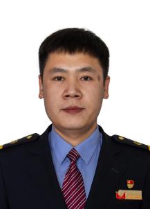 王振强1寸证件照