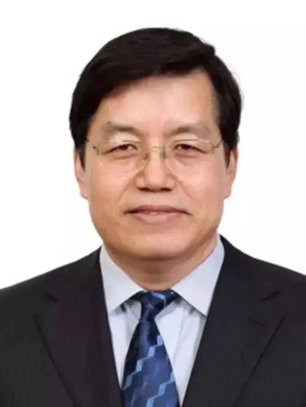两会！清华代表委员们准备好了！