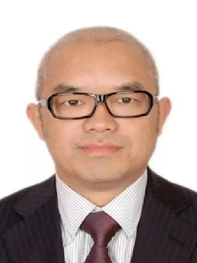 两会！清华代表委员们准备好了！