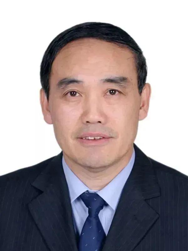 两会！清华代表委员们准备好了！