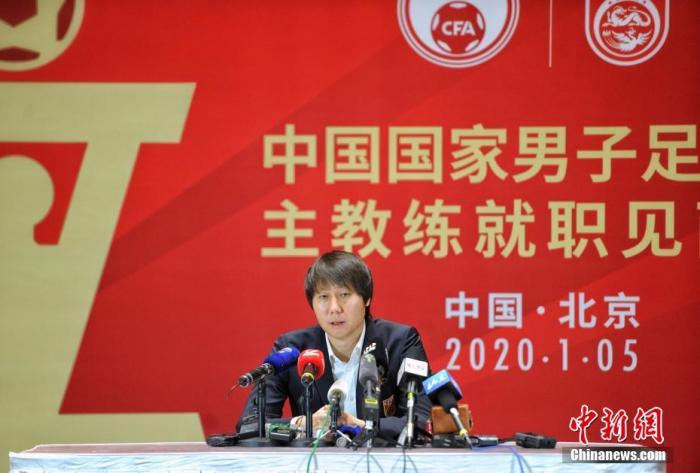 资料图：李铁上任见面会。中新网记者 李霈韵 摄