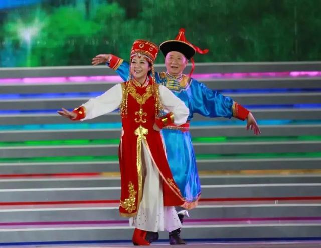 一朝清华人，一生家国情！