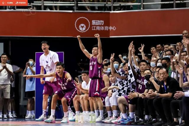 创造历史！双冠传奇！