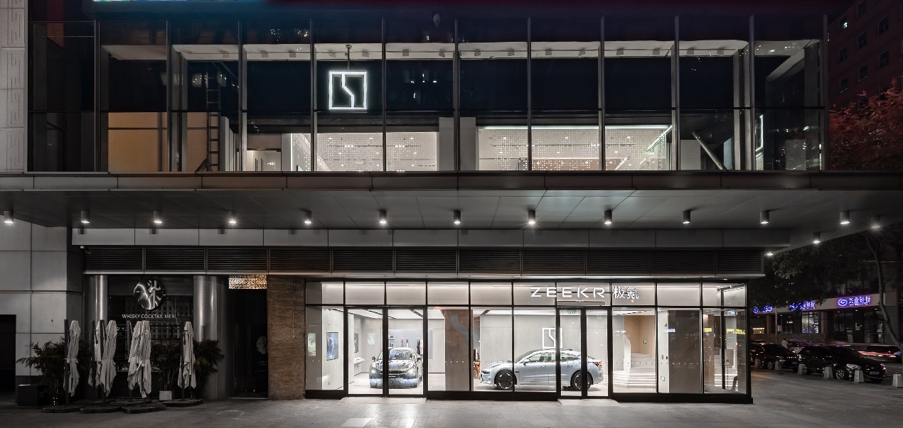 极氪汽车7月交付量创历史新高，北京门店增至6家