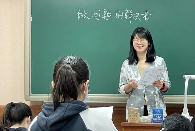 以爱育爱，一路绚烂；以心换心，一路芬芳！聆听她们的育人故事