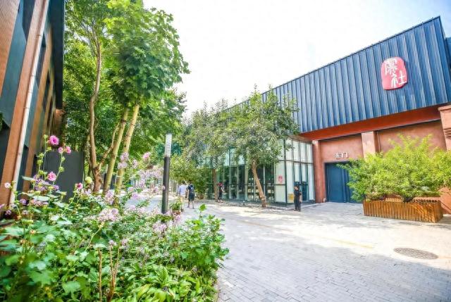 演艺之都·演艺空间之“利旧新活力”