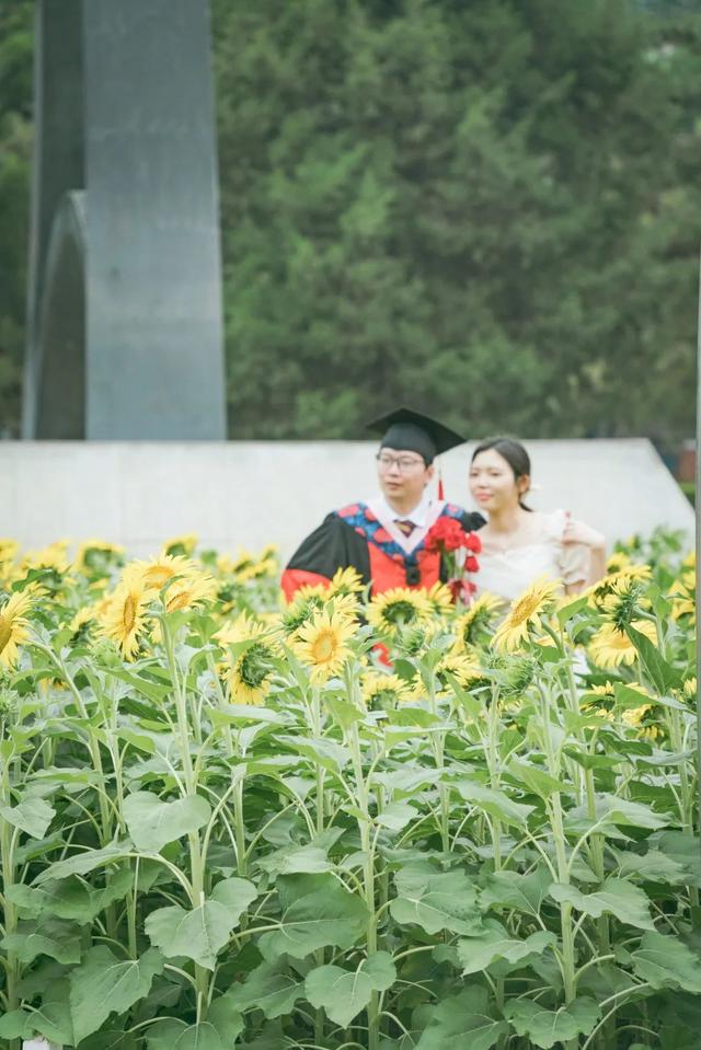 勇毅奋楫新时代，书写人生新篇章！北师大举行2023年毕业典礼、学位授予仪式及毕业生代表座谈会