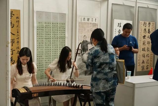 在这里，一天内可以环游世界？！