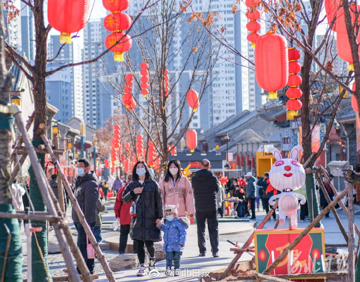 张家口大境门再现历史繁华