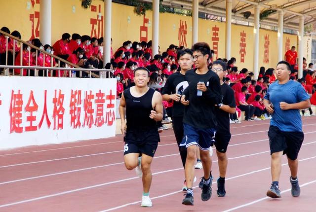 金马跑团：用跑步见证更加优秀的自己