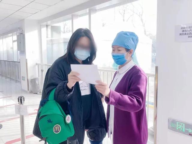 【热点】定格！这间输液室的温暖瞬间