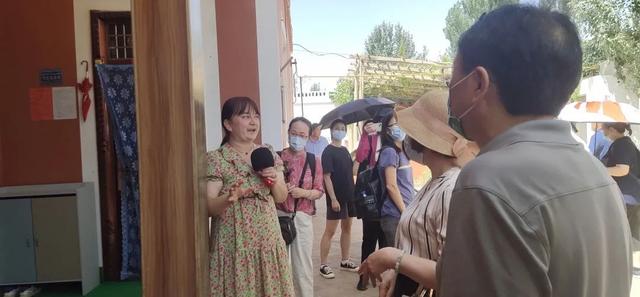 铸牢中华民族共同体意识！北师大教育实践团新疆和田行