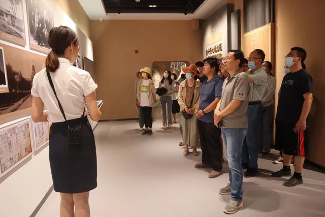 铸牢中华民族共同体意识！北师大教育实践团新疆和田行