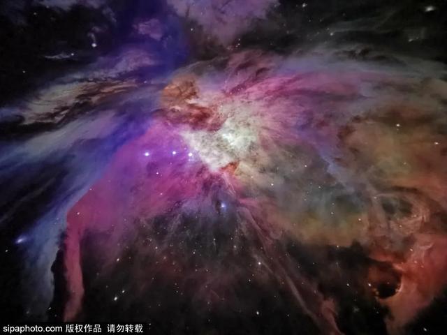 观天文学历史，看宝石感受大自然，这些博物馆地铁可直达！