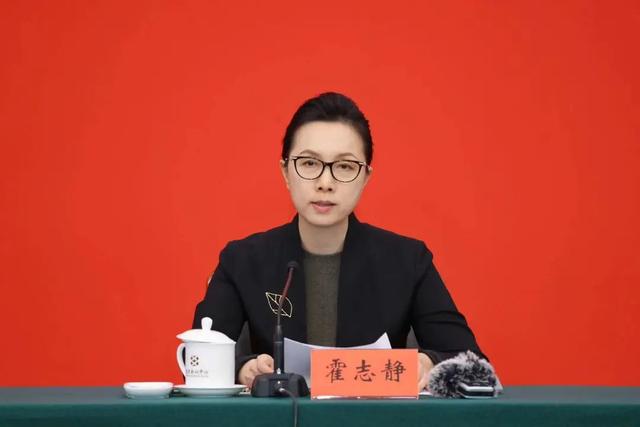 去年前11个月，全市规模以上文化产业收入超1.8万亿元，同比增长14%