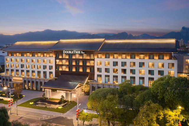 欢乐过大年 | 不止年夜饭！舞龙、舞狮、非遗体验......京城酒店年味儿十足