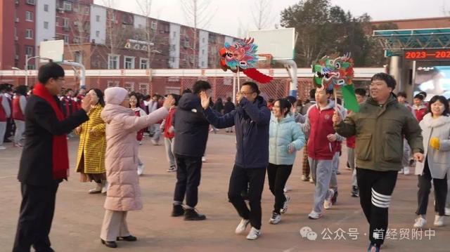 新学期“龙”重登场！北京160万名中小学生今日开学