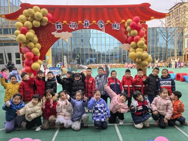 新学期“龙”重登场！北京160万名中小学生今日开学