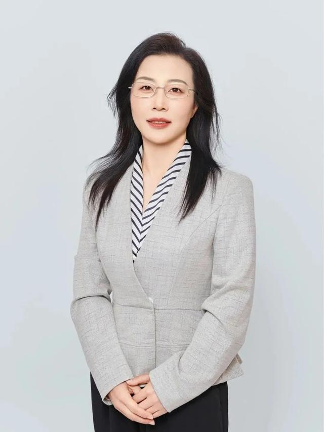 祝贺！12位北师大基础教育学校教师荣获北京市特级教师