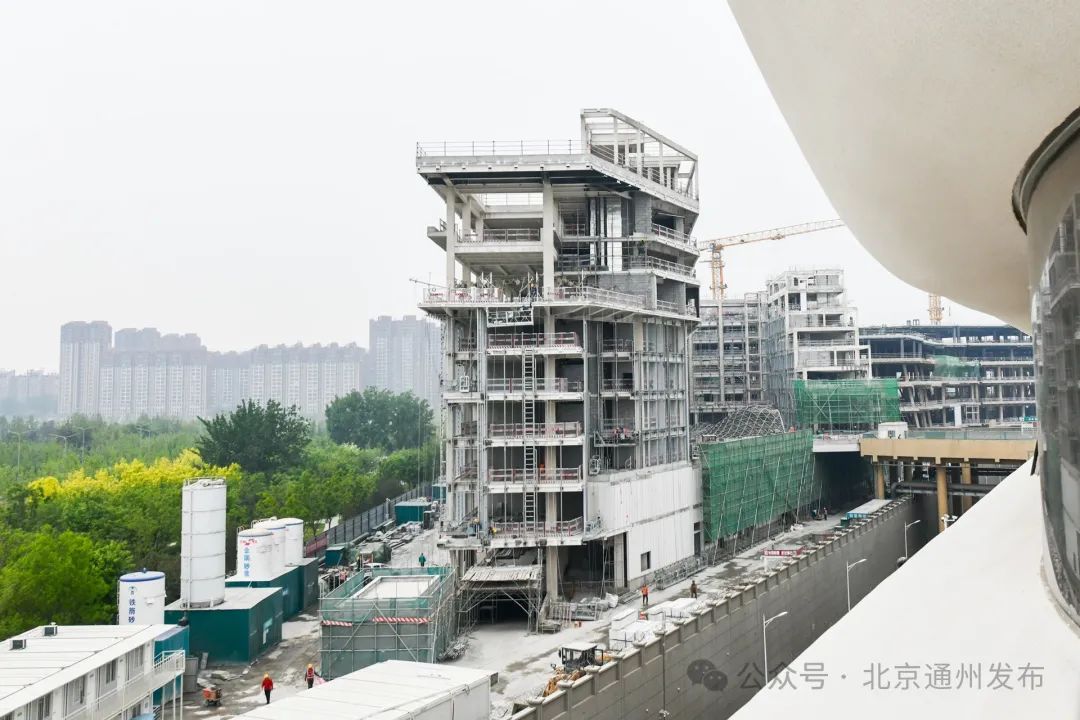 北京最大奥莱！副中心这座商业综合体封顶啦！明年开业
