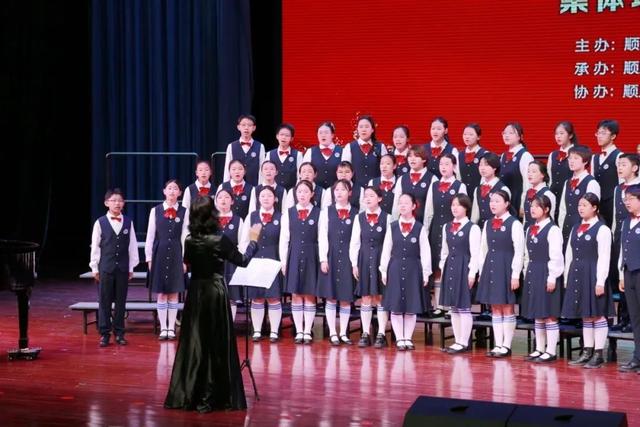 以美育浸润学生！看京城中小学让美育之花齐放“艺”彩