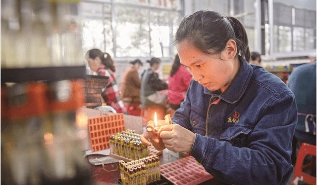 人民日报任平文章：中国产品何以走向全球，从“一元钱打火机”看中国产能