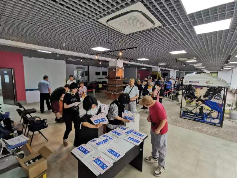 北京市残疾人联合会-市无障碍中心配合市交管局车管所完成新版残疾人通行证换证工作