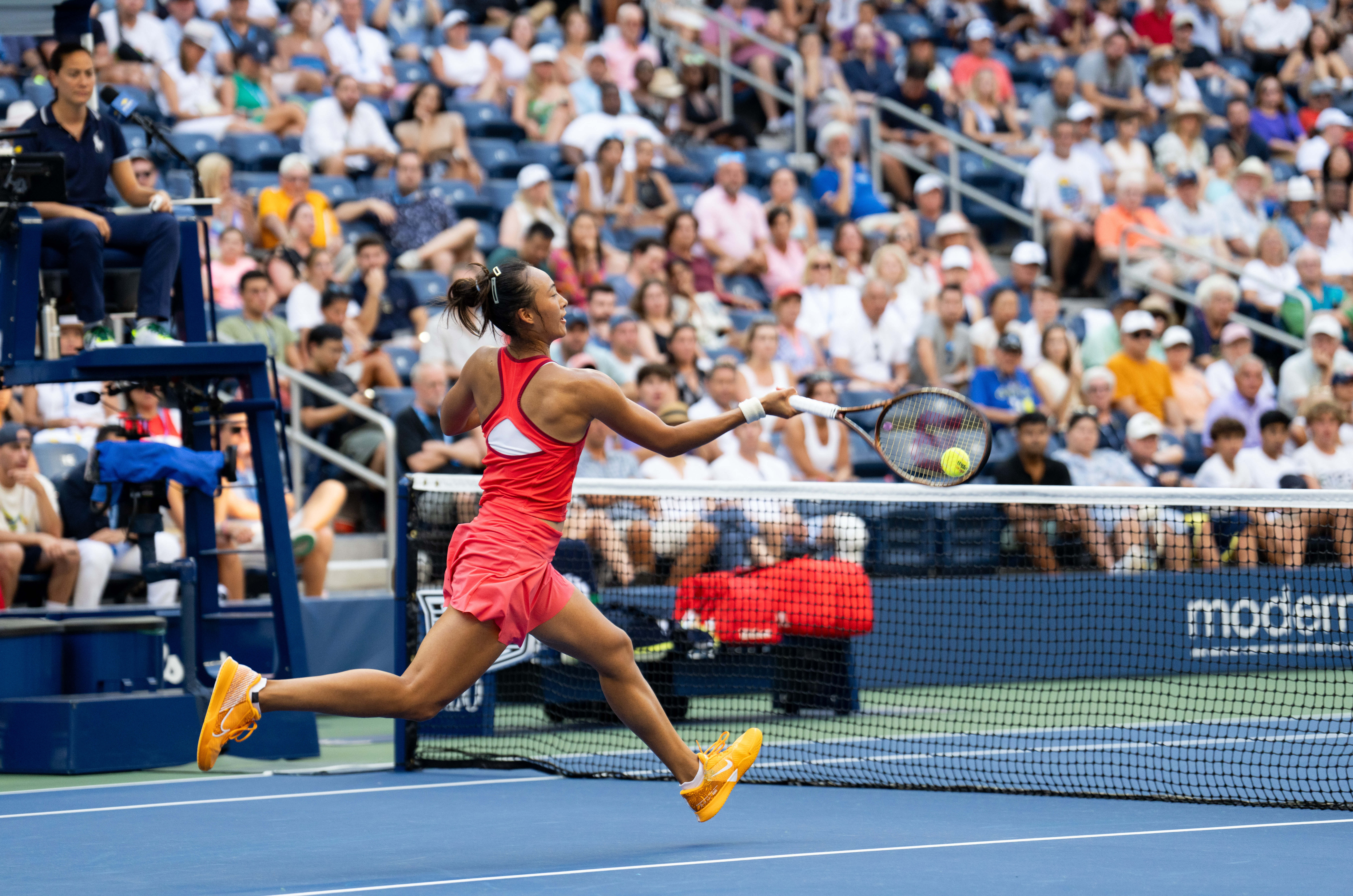 （体育）（11）网球——美网：郑钦文晋级女单八强