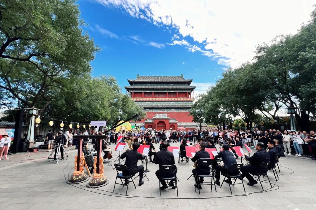 规“话”北京丨钟鼓楼的烟火气,老胡同的新生活